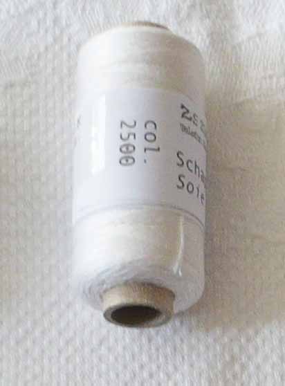 No. 2500 Schappe Silk 10 gramm